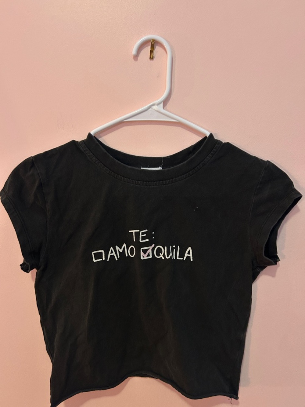 Garage Black 'Te: Amo □ Quila' Cropped Graphic Tee